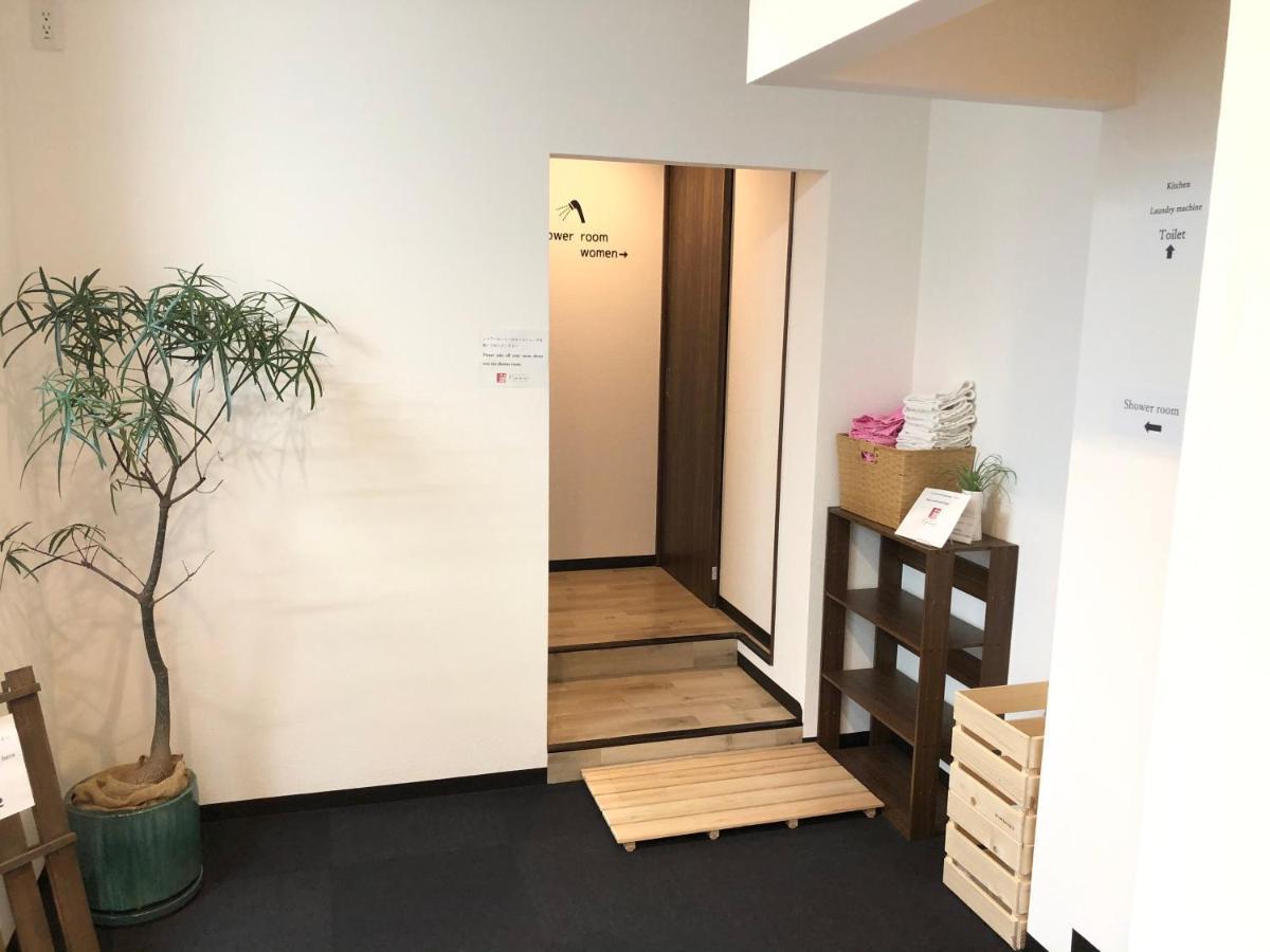 Hiroshima Guesthouse Flower Экстерьер фото
