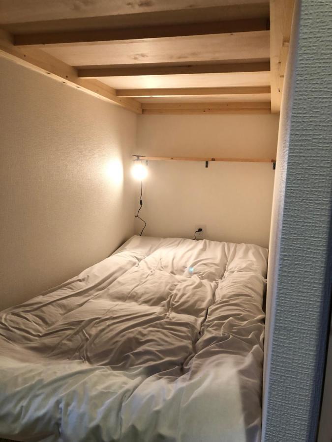Hiroshima Guesthouse Flower Экстерьер фото